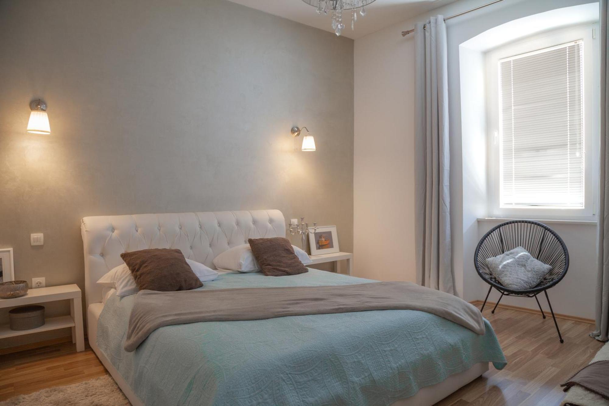 Captain Emo City Apartments พูลา ภายนอก รูปภาพ