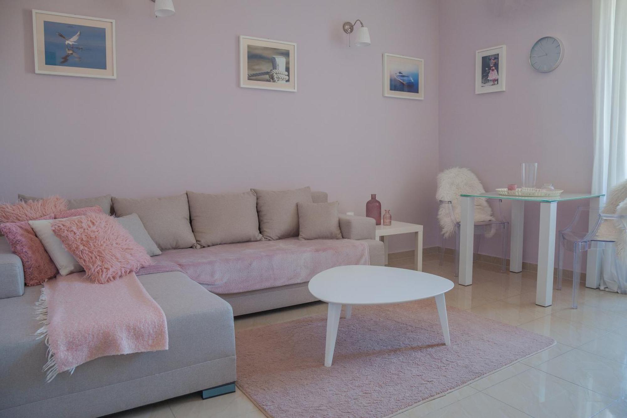Captain Emo City Apartments พูลา ภายนอก รูปภาพ